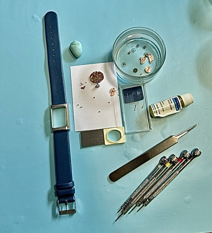 Omega De Ville Tank – Ref. 511.0458 – Blue Harlequin Dial – Revision 2025