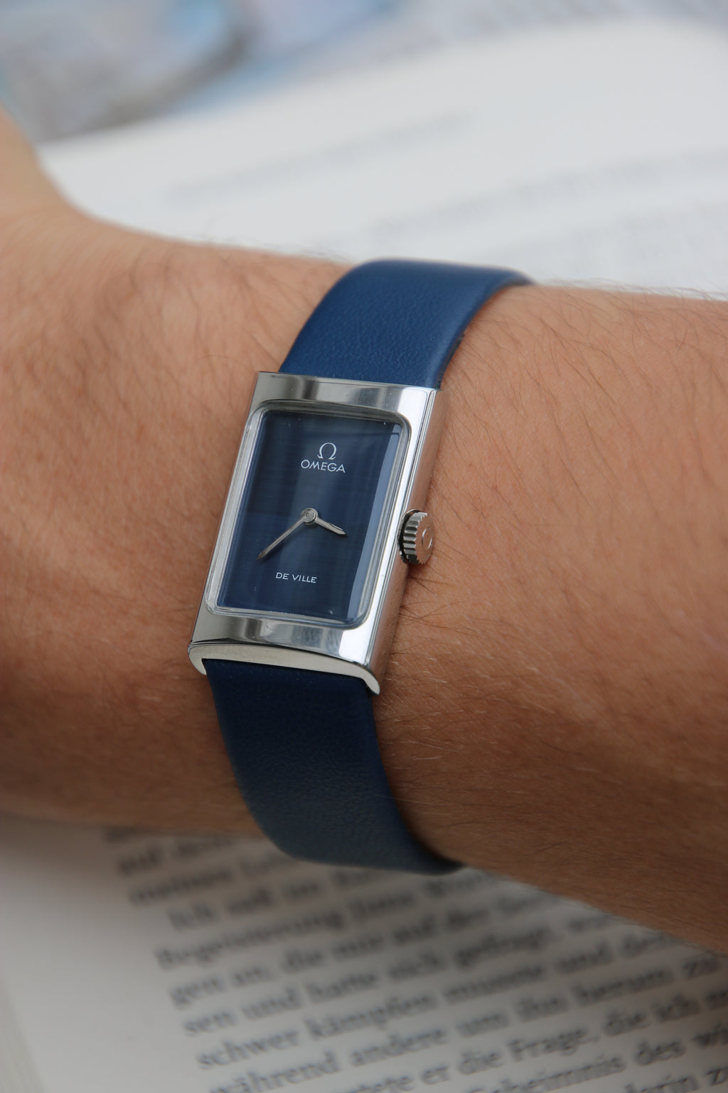 Omega De Ville Tank – Ref. 511.0458 – Blue Harlequin Dial – Revision 2025